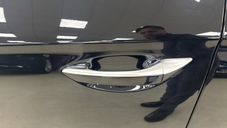 Hyundai IONIQ 1.6 GDi Hybrid Premium SE 5dr DCT Hybrid Hatchback